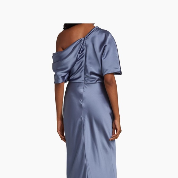 Amsale Off Shoulder Evening Gown in near perfect condition. - Picture 2 of 7